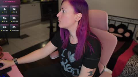 Genny Rock   and  online show from 01.28.25