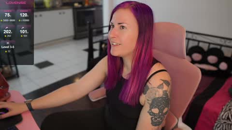 Genny Rock   and  online show from 01.30.25