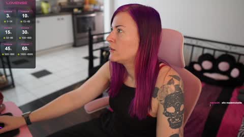 Genny Rock   and  online show from 02.01.25