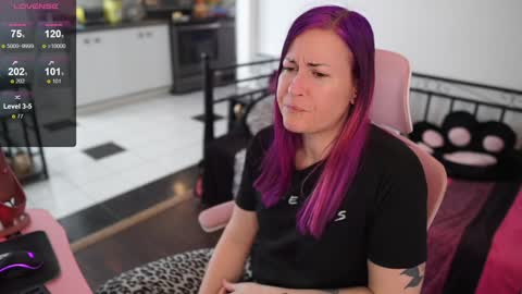 Genny Rock   and  online show from 02.02.25