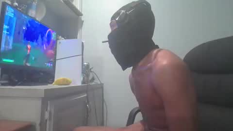 Snapshot of genowixk chatting on 10.27.25 genowixk online show from 10.27.25