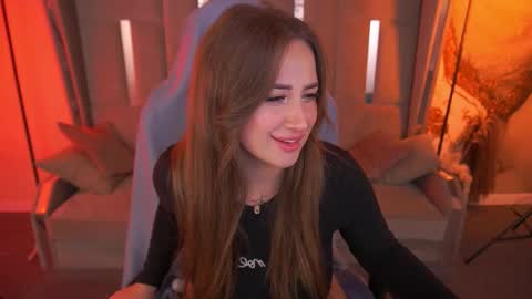 Snapshot of gentleadellee chatting on 10.03.25 gentleadellee online show from 10.03.25