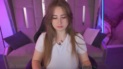 Snapshot of gentleadellee chatting on 11.23.25 gentleadellee online show from 11.23.25