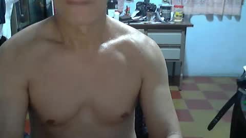 Genuino online show from 11.23.25