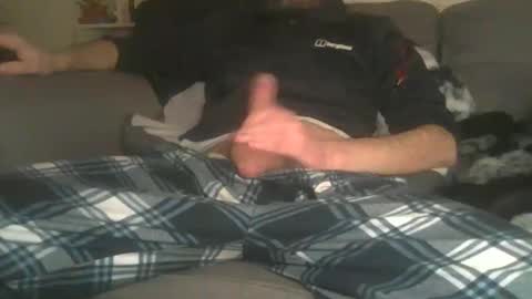 Snapshot of geon2xx chatting on 11.12.25 Geon online show from 11.12.25