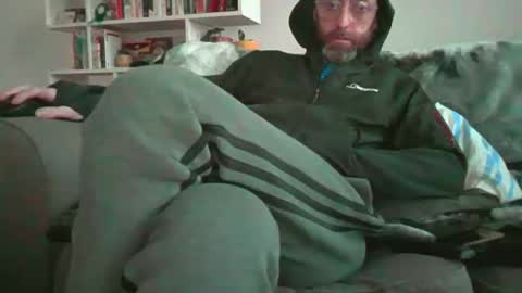 Snapshot of geon2xx chatting on 03.03.26 Geon online show from 03.03.26