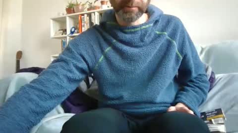 Snapshot of geon2xx chatting on 03.08.26 Geon online show from 03.08.26