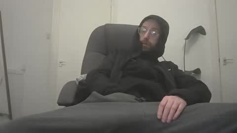 Snapshot of geon2xx chatting on 03.22.26 Geon online show from 03.22.26