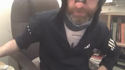 Snapshot of geon2xx chatting on 04.02.26 Geon online show from 04.02.26