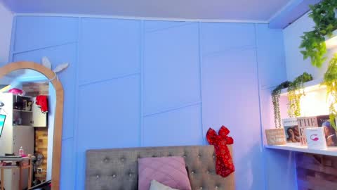 Georgina Coule online show from 01.02.25