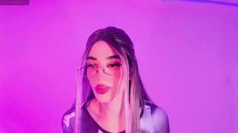 ggigix online show from 11.18.25