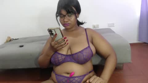 Snapshot of ghanima_sika chatting on 05.22.26 GHANIMA SIKA online show from 05.22.26