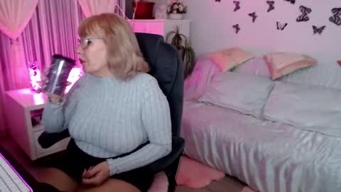 Ghertrudequeen online show from 11.16.25