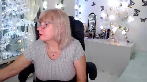 Ghertrudequeen online show from 12.20.25