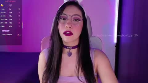 Snapshot of ghost_girl20 chatting on 10.29.25 Im Jenn Next stream Monday - start -5 GMT online show from 10.29.25