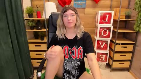 Sweety online show from 02.17.25