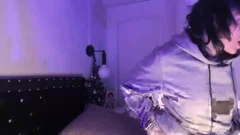 Allison  online show from 11.24.25