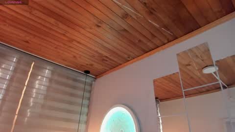 Snapshot of ghosty_doll chatting on 03.27.26 Allison online show from 03.27.26