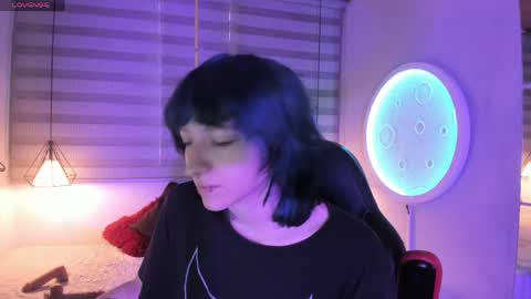 Snapshot of ghosty_doll chatting on 04.16.26 Allison online show from 04.16.26