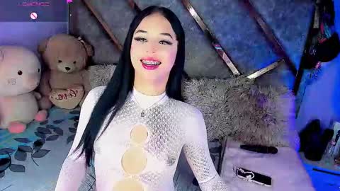 Snapshot of gia21xxx chatting on 11.16.25 Gia Ferrara online show from 11.16.25