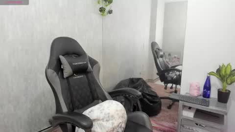 Gia online show from 01.15.26