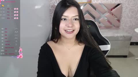 Snapshot of gia_ch chatting on 01.30.25 gia_ch online show from 01.30.25