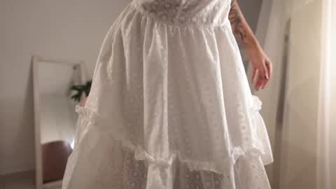 Leo online show from 12.04.24