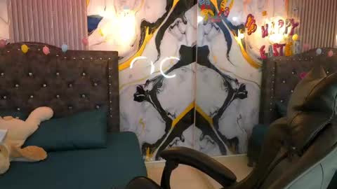 Gia online show from 04.01.26