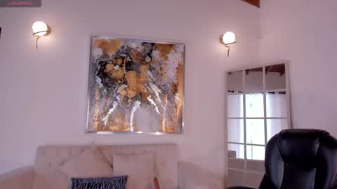 Gia Ferrera online show from 12.19.25