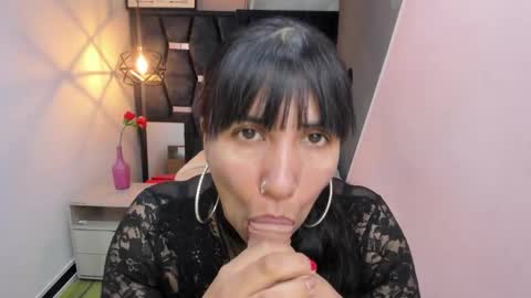 G I A  FOX online show from 11.08.25