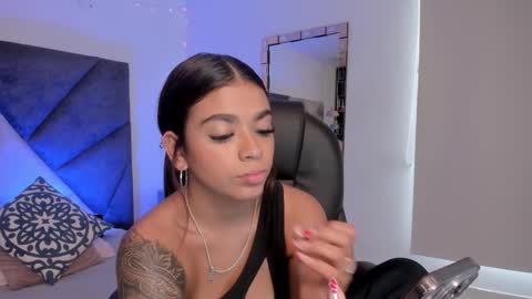 Gia  online show from 01.16.26