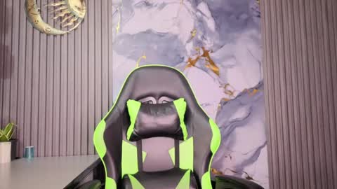 Snapshot of gianellacox chatting on 07.07.26 online show from 07.07.26