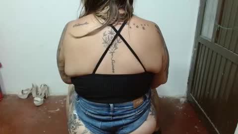 Gianna.. online show from 12.14.25