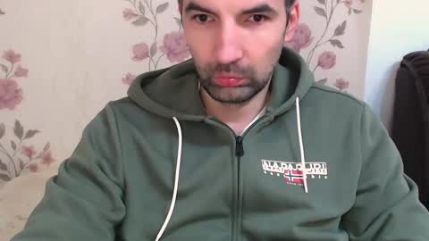 Snapshot of gianni_lion chatting on 02.12.26 Gianni online show from 02.12.26