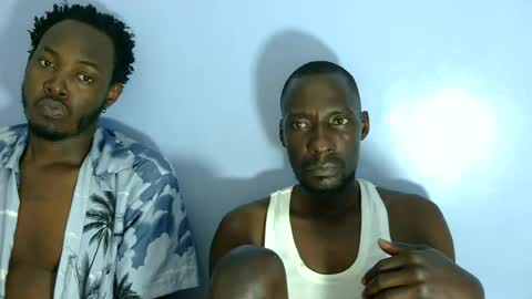 giant_couple online show from 06.25.26