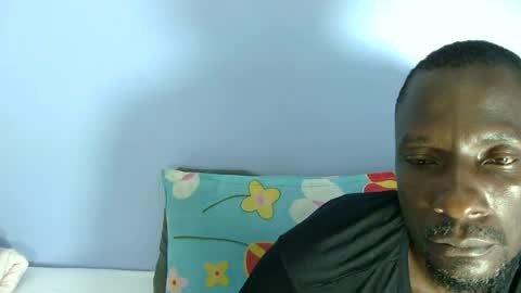 giant_couple online show from 07.06.26