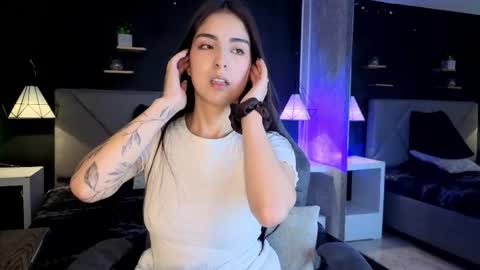 Gia online show from 11.03.25