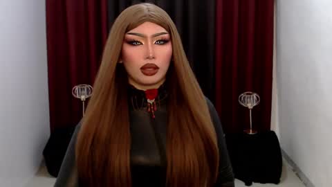 Gia X online show from 02.10.25