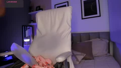 GIGI online show from 10.18.25