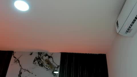 Snapshot of gigiidoll chatting on 02.26.26 Gigi Doll online show from 02.26.26