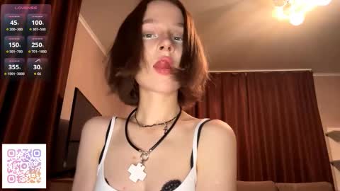 Molly online show from 11.12.25