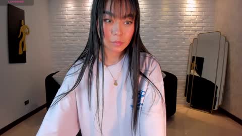 GIGI online show from 01.04.25