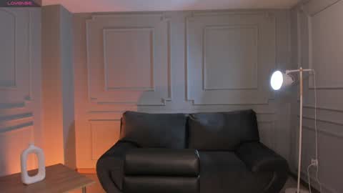 GIGI online show from 01.20.25