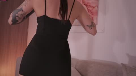 GIGI online show from 02.04.25