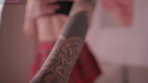 GIGI online show from 02.04.25