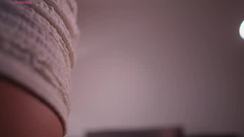 GIGI online show from 04.06.26