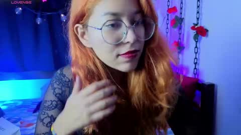 gigimooon online show from 06.07.26