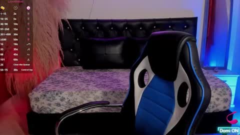 Snapshot of giiny_ chatting on 03.12.25 pamela online show from 03.12.25