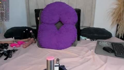 Snapshot of giiny_ chatting on 03.13.26 pamela online show from 03.13.26