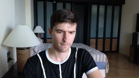 Snapshot of gilbertogonzales chatting on 11.08.25 gilbertogonzales online show from 11.08.25